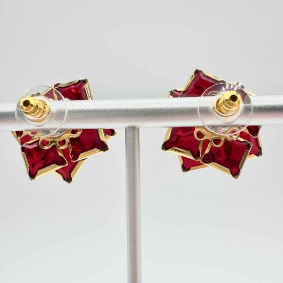 Vintage Red Square Crystal Dimensional
Bezel Set Layered Cluster Earrings - Picture 9 of 12